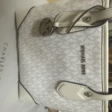 MICHAEL KORS 화이트 숄더백