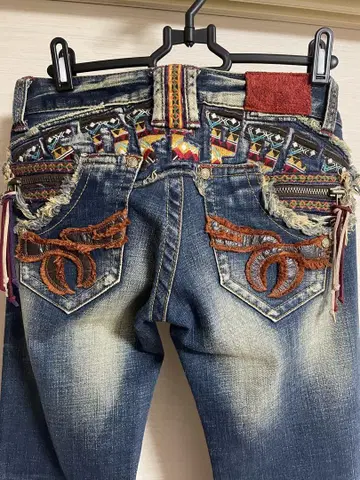 RED PEPPER 청바지 size 26 자수 디자인 부츠컷 데님