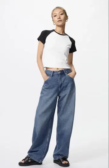 UNIQLO 배기 커브 청바지 24(표시 사이즈)