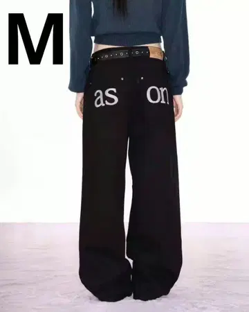 애즈온 애즈온 블랙 스트레이트 데님 팬츠 M 사이즈