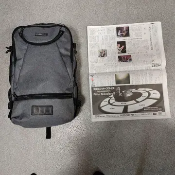 그레이의 다기능 백팩 덤 포함