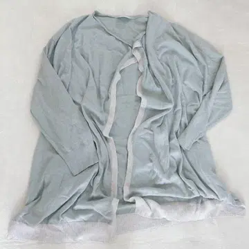 캐시미어 혼방 키드 블루 미들 기장 가디건 바이컬러 오픈 프론트