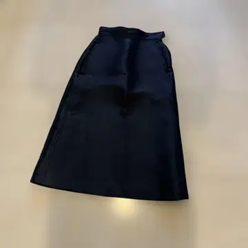 마차트 블랙 롱 스커트 사이즈 38