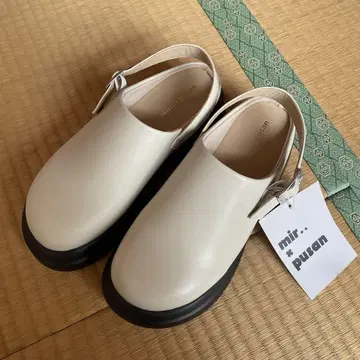 시마무라 푸우산 콜라보 사보 샌들 LL 아이보리