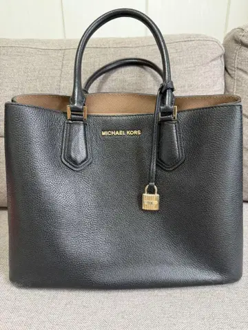 MICHAEL KORS 블랙 토트백