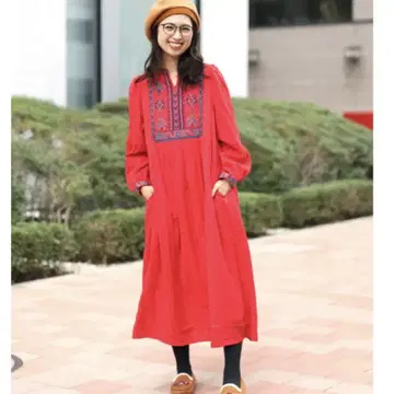 티티카카  자수 원피스 레드