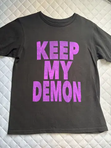 money sex 888 t셔츠 keep my demon