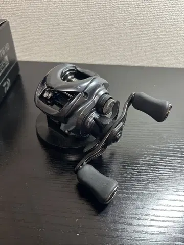 다이와 25 타투라 SV TW 정품 핸들