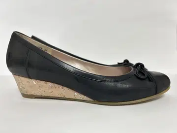 긴자 카네마츠 웨지솔 펌프스 24cm
