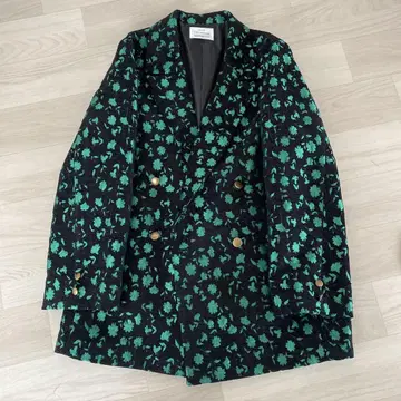LADY LUCK LUCA 꽃무늬 자수 벨로아 자켓