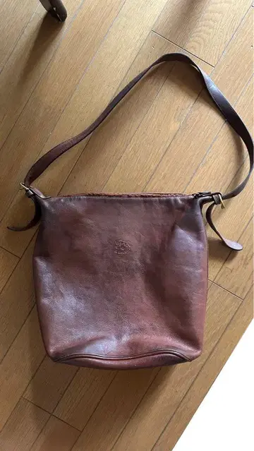 90s ilbisonte vintage leather bag