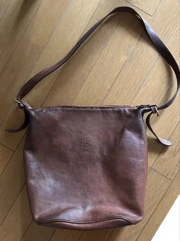 90s ilbisonte vintage leather bag