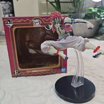 귀멸의 칼날 제일복권 아카자 피규어 E상