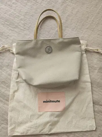 minitmute 크림색 토트백