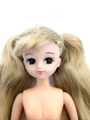 리카짱 인형 본체 금발 트윈 테일