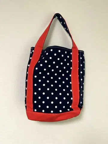 레어 TEMBEA BAGUETTE TOTE 토트백
