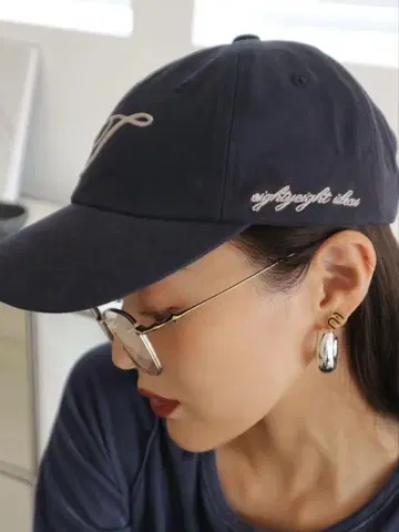 new 새상품 TRUNC88 네이비 T LOGO Cap