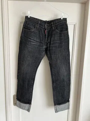 DSQUARED2 블랙 데님 슬림 핏