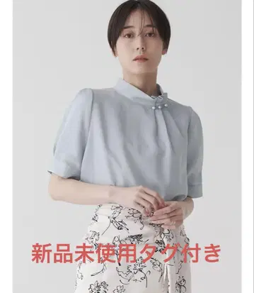 TONAL 턱넥 펄 하프 슬리브 블라우스 M