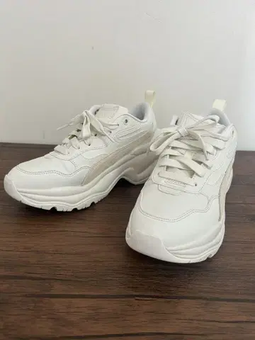 [ 미사용 새상품급 ] 푸마 PUMA 시리아 웨지 SD 25cm 통굽