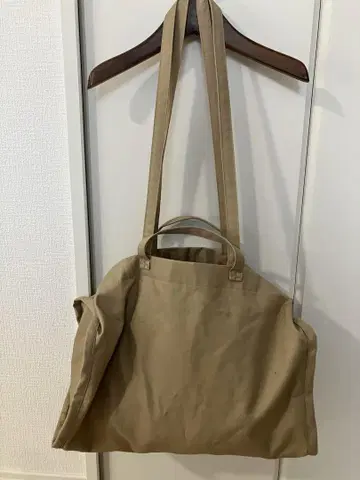 TENNE HANDCRAFTED MODERN 벤타일 보스턴 백