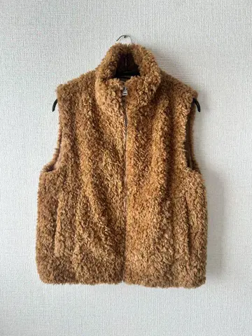 COS 푸들 보아 베스트 퍼 베스트 카멜 브라운