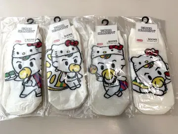 7ORDER x HELLO KITTY 고토치 삭스