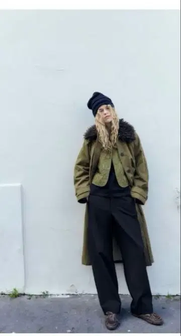 [ ZARA ] 인조 모피 트렌치코트