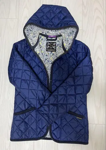 M 사이즈 LAVENHAM(라벤햄) 네이비 퀼팅 자켓