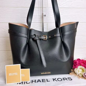 컨디션 최상 MICHAEL KORS 마이클코어스 토트백 블랙 대용량