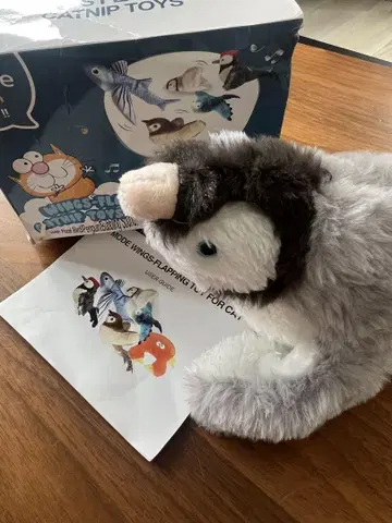 Wings Flapping Catnip Toy 봉제 인형 반려동물 완구