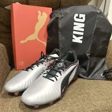 [ 선착순 ] 남성용 킹 얼티밋 축구 스파이크 [ 27.5cm ]