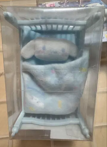 시나모롤 미니어처 침대