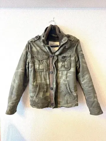 Abercrombie & Fitch 밀리터리 자켓 카모플라쥬