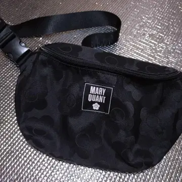 MARY QUANT 바디백 웨스트 파우치 블랙