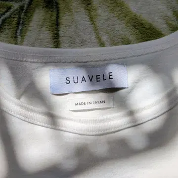 SUAVELE 화이트 T셔츠