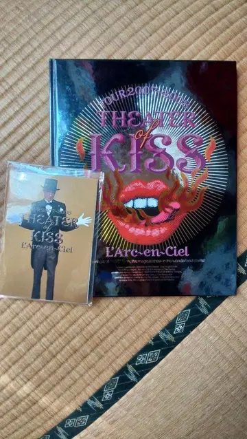 THEATER OF KISS L'Arc~en~Ciel 팜플렛