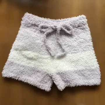 젤라또피케 숏팬츠