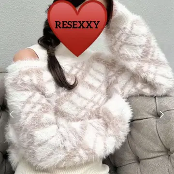 RESEXXY 샤기 니트 숏 기장 사이즈 F 화이트 x 베이지