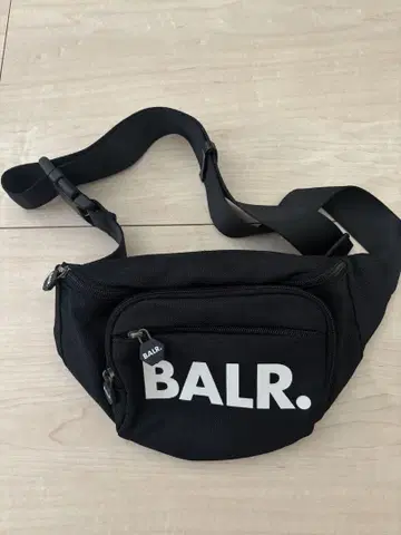 BALR. 바디백 블랙