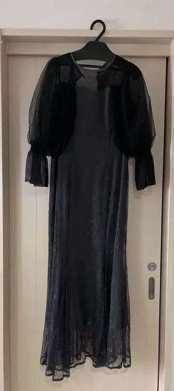 RUIRUE BOUTIQUE 다크 그레이 드레스