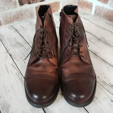 whoopie-de-doo 브라운 가죽 하이컷 부츠 사이드 지퍼 포함