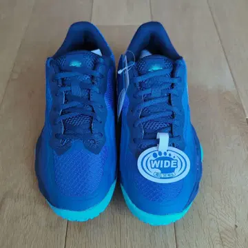 새상품 미즈노 테니스화 옴니코트 와이드 23.5cm