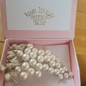 ASAHI JEWELRY 펄 브로치