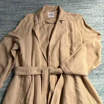ZARA 베이지 트렌치코트s