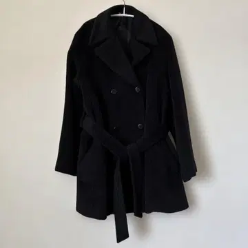 컨디션 최상 꼼사데모드 울 P 코트 블랙 벨트 미들 코트