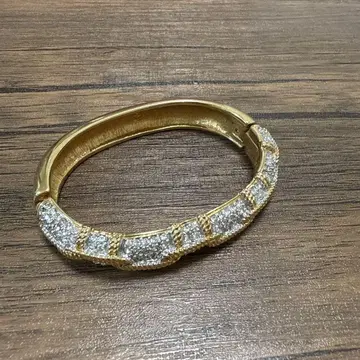SWAROVSKI 스와로브스키 큐빅 뱅글 팔찌