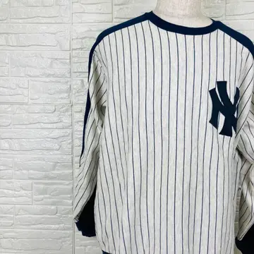 [ USA 제조 ] 마제스틱 MLB 양키스 맨투맨 [ 93-75 ]