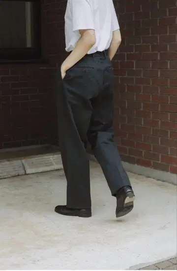 [ 25AW 미사용품 ] NEAT Chino