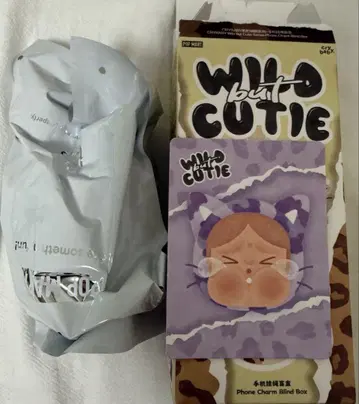 정품 클라이베이비 Wild but Cutie 폰참 Neon